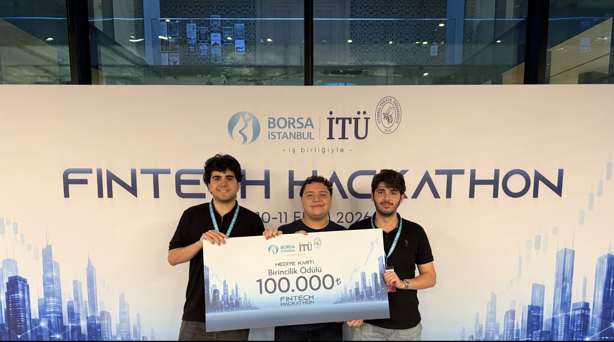 Yiğit Kaya Bağcı, Enes İsmet Bal, and Ömer Burak Taşkın with their first-place award at the Borsa İstanbul Fintech Hackathon.